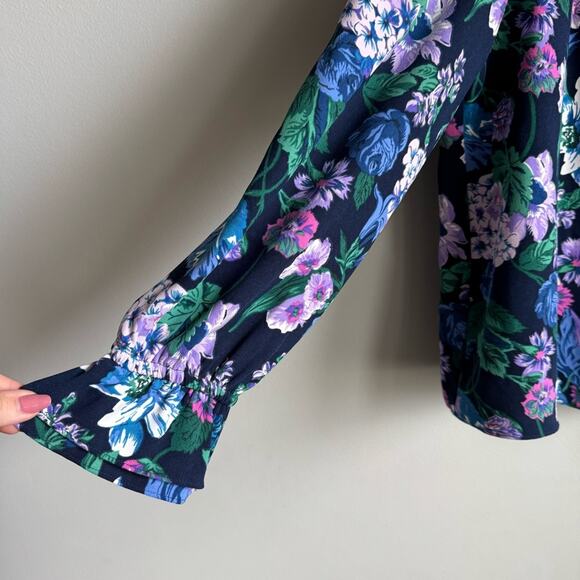 J. Crew Ruffleneck Top in Floral 365 Crepe Large - Picture 4 of 10